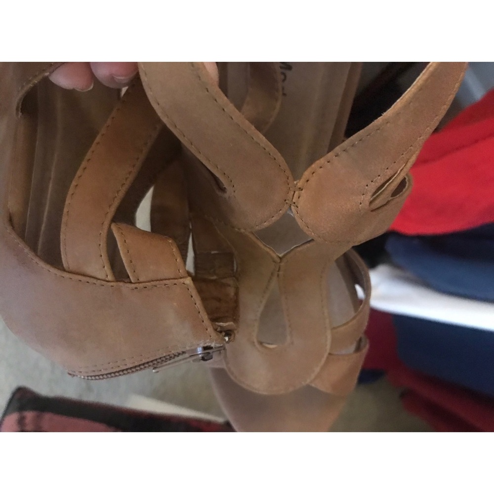 Wedges - Picture 4 of 8